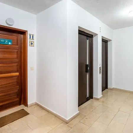 Lägenhet 2 Bdr Flat With Pool In Vilamoura By Lovelystay