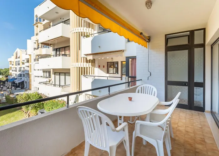 2 Bdr Flat With Pool In Vilamoura By Lovelystay Apartmán *